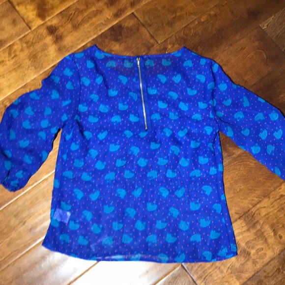 🔴 Women’s Hello Kitty Blouse - Picture 5 of 6
